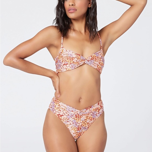 L*SPACE Floral Bikini Set - Picture 2 of 10